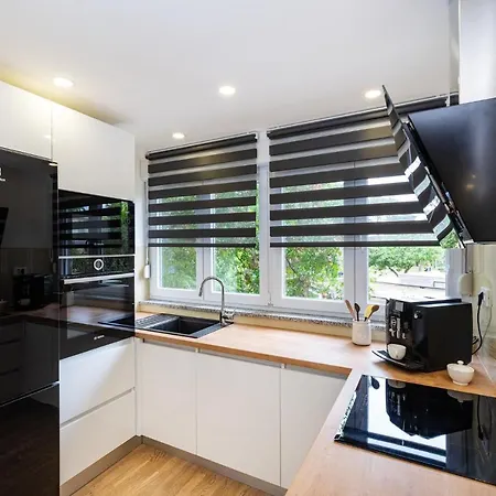 M&f Luxury * زادار