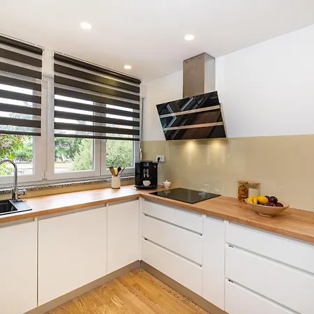 M&f Luxury Apartment