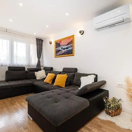 M&f Luxury Apartment Zadar