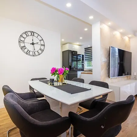 M&f Luxury Apartment Zadar